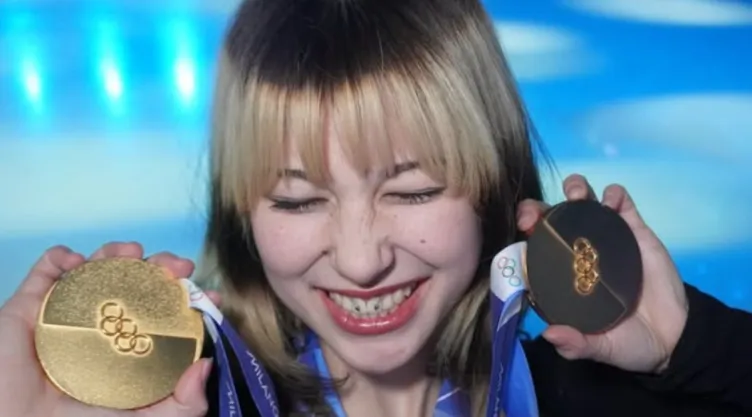 alysa-liu-se-retiro-16-anos-patinaje-maltrato-volvio-ganar-medalla-oro