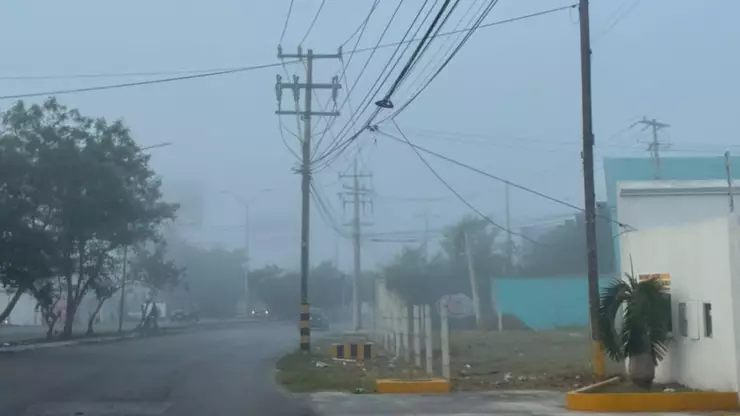 PORTADA neblina hoy en Mérida.jpg