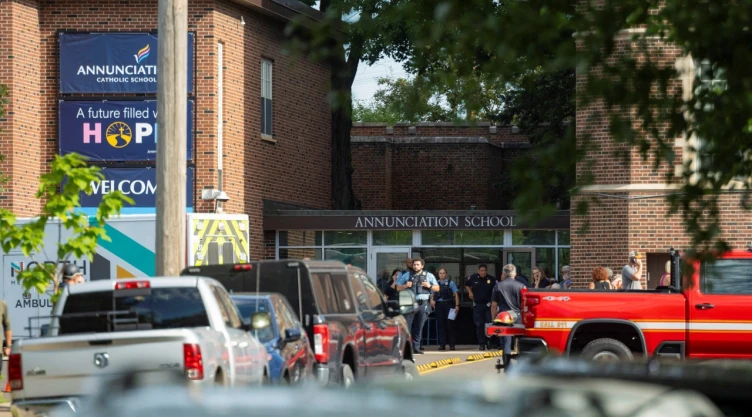 Tiroteo en escuela católica Annuntiation en Minneapolis, Minnesota, el 27 de agosto de 2025.