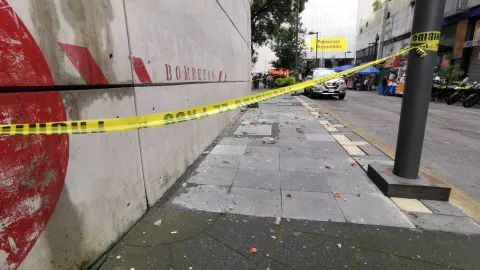 edificio dañado en el Centro por sismo1.jpeg