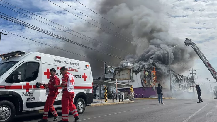 Incendio en plaza de Culiacán