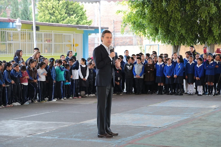 Aurelio Nuño reunión