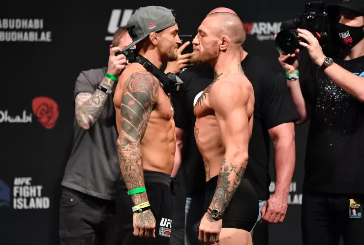 Conor McGregor vs Dustin Poirier en vivo