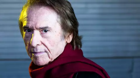 El cantante Raphael hospitalizado