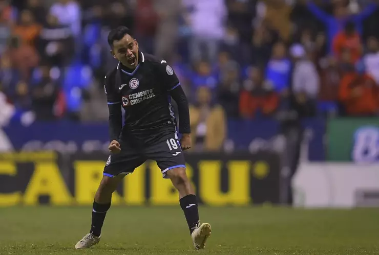 Charly Rodríguez festeja gol contra Puebla Cruz Azul Clausura 2023