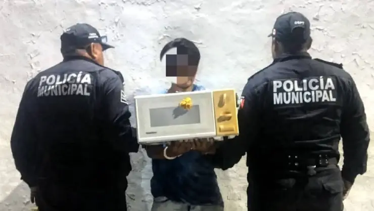 Detienen a hombre por el presunto robo a casa habitación en Progreso Por presunto robo a casa habitación, detienen a un hombre en Progreso