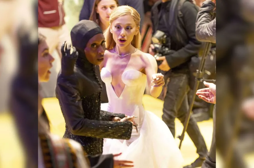 Ariana Grande y Cynthia Erivo | Crédito: Mezcalent