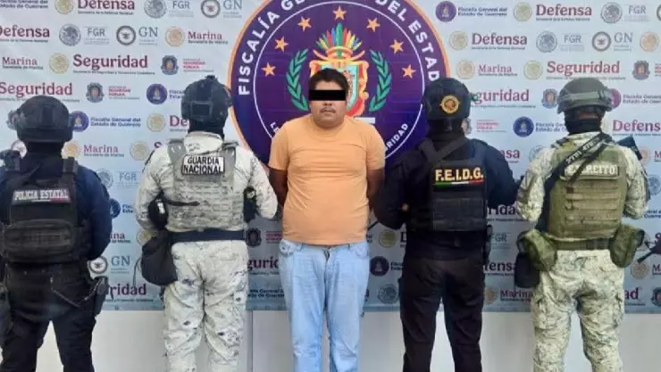 Detiene a el GOKU.jpg