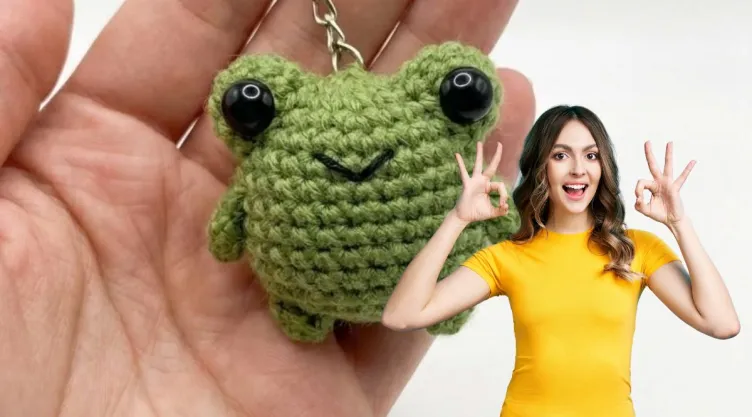 Cómo hacer ranitas a crochet para decorar tu mochila: los llaveros más fáciles y divertidos