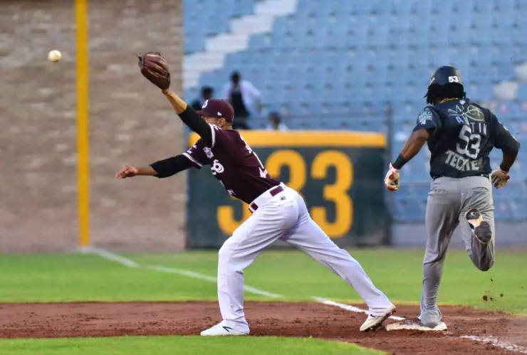 Acereros de Monclova vs Algodoneros de Unión Laguna