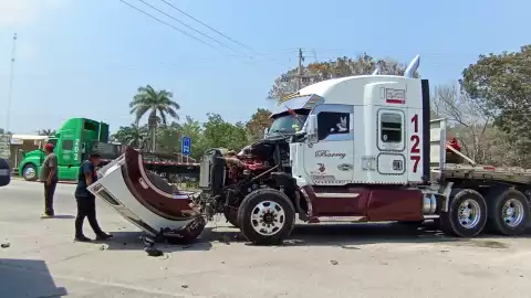 Múltiples accidentes en la localidad de Juan Sarabia en Quintana Roo hoy 26 de marzo de 2024