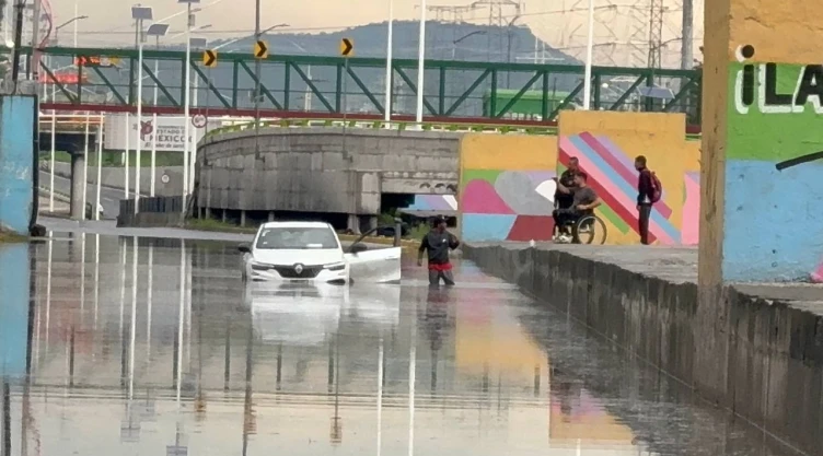 Video de inundación en Avenida Gran Canal en CDMX hoy