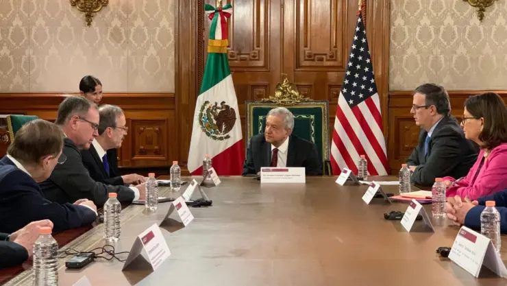AMLO reunión congresistas EU
