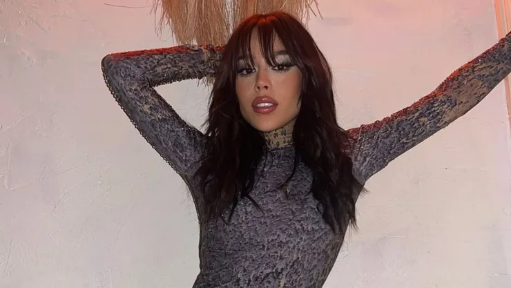 Danna con algo extraño Nota