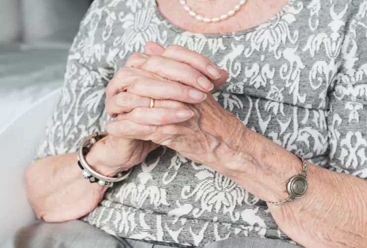suplantación abuelita