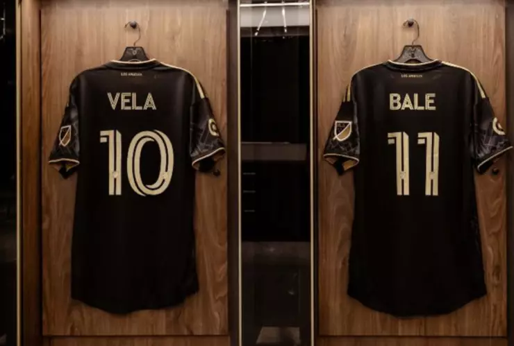 Camisetas de Carlos Vela y Gareth Bale del LAFC
