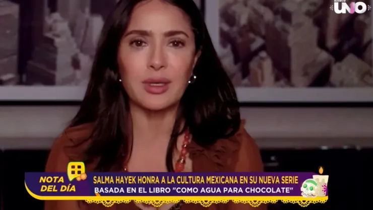 Así es como Salma Hayek celebra a México en la serie basada en “Como Agua para Chocolate”.jpg