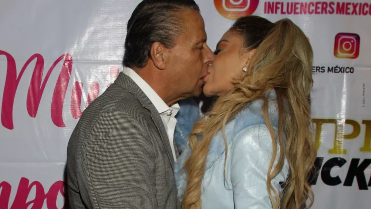 VIDEO: Magaly Chávez y Alfredo Adame anuncian su boda.