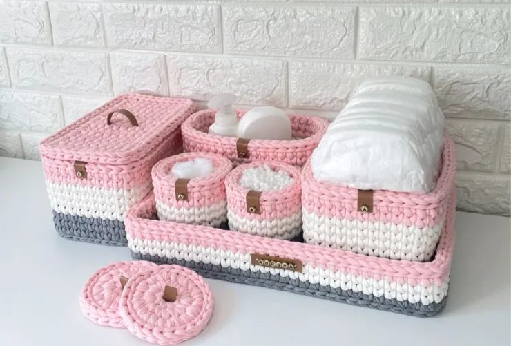 Cómo hacer cestos organizadores a crochet con trapillo y cartón paso a paso