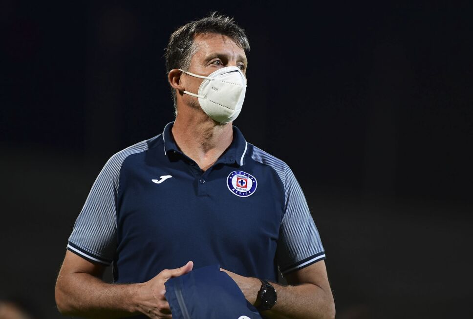 Robert Dante Siboldi, el entrenador de Cruz Azul, optó por ocultar el funcionamiento del equipo en el torneo de pretemporada Copa por México.