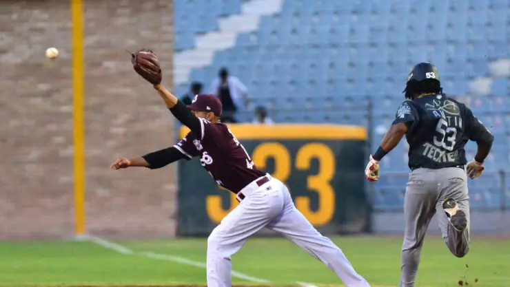 Acereros de Monclova vs Algodoneros de Unión Laguna