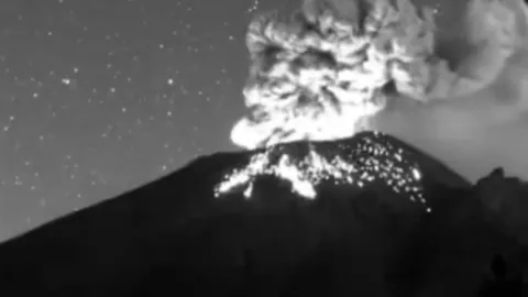 ¡Última hora! Revelan VIDEO de la fuerte EXPLOSIÓN del Volcán Popocatépetl hoy 20 de febrero ¿Afectará a Guanajuato.jpg