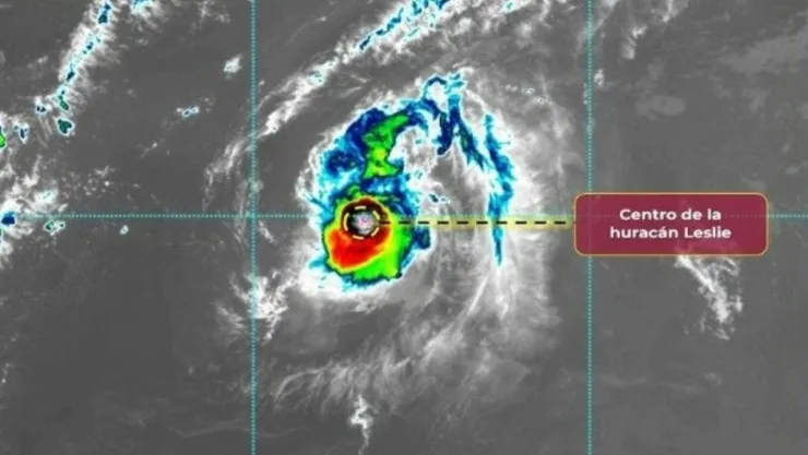 Leslie se convierte huracán categoría 1, ¿cuál es su trayectoria?