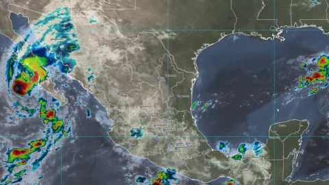 Huracán Lorena impactaría dos veces en México; ¿cuándo y qué estados están en alerta?