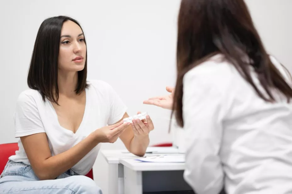 Brecha médica mujeres Latamjpeg.jpg