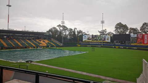 Diablos Rojos del México vs Pericos de Puebla