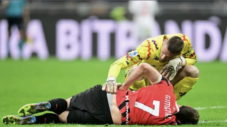 Santiago Giménez lesionado ¿Cómo se lesionó y cuánto tiempo estará fuera.jpeg