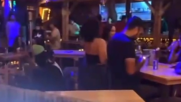 Ambiente en el bar “Los Cantaritos” en Querétaro antes de la masacre del 9 de noviembre de 2024