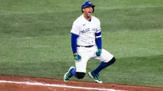 Milagro en Toronto: Blue Jays hacen épica remontada ante los Mariners en el juego 7 y se van a la Serie Mundial