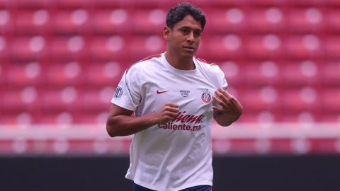 Luis Romo Julián Quiñones México