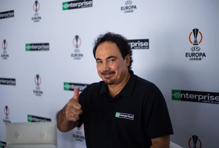 Hugo Sánchez pide ayuda para encontrar a un aficionado