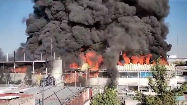 se incendia bodegas de zapatos en cdmx