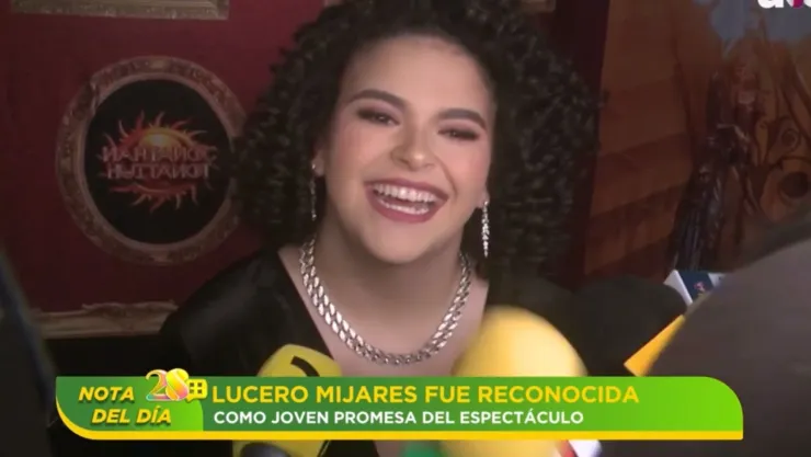 Lucero Mijares recibe reconocimiento y pide detener ataques contra Ángela Aguilar.jpg