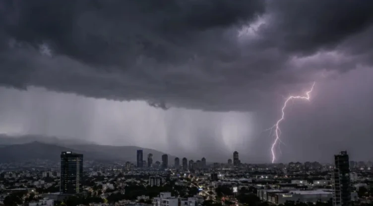 diluvio-del-siglo-que-es-el-fenomeno-extremo-que-preocupa-a-meteorologos-mexico-riesgo