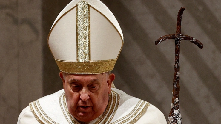 ¿Qué es la neumonía bilateral que afecta al Papa Francisco?