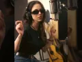 Paty con lentes.jpg