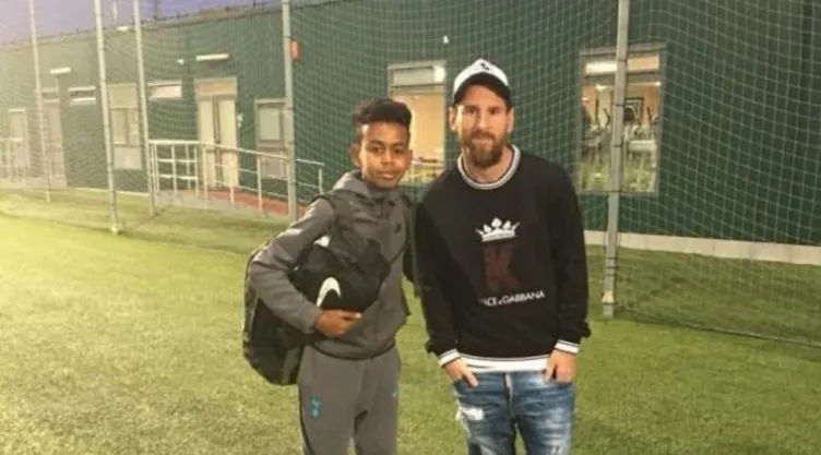 Lamine Yamal y Messi