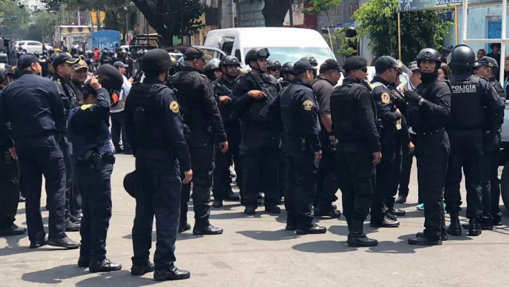 Operativo robo de autopartes en la colonia Buenos Aires