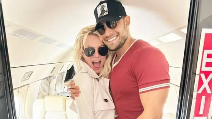 Britney Spears y Sam Asghari SE DIVORCIAN; duraron 14 meses casados