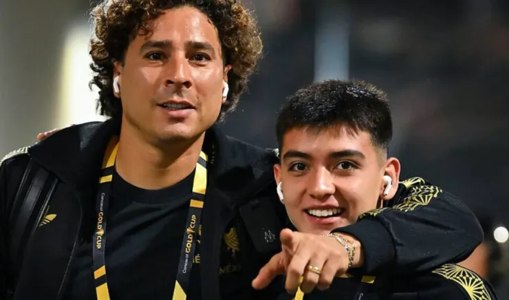 Memo Ochoa Gilberto Mora