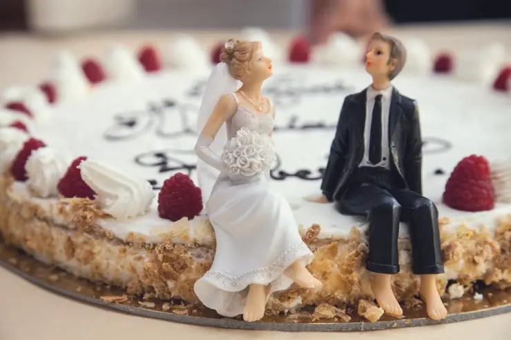 El IMSS otorga 30 días de UMA como gastos de matrimonio a sus asegurados