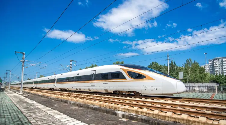 Un tren de alta velocidad