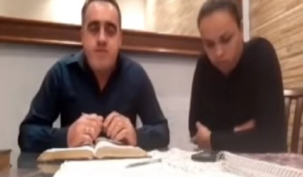 pastor_golpeo_a_su_mujer_mientras_era_grabado_en_brasil_0.jpg