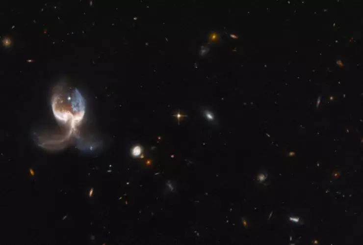 alas de ángel por el telescopio hubble