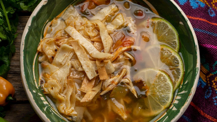 ¡Claro que sí! Sopa de Lima en el top 5 de las mejores sopas del mundo.jpg