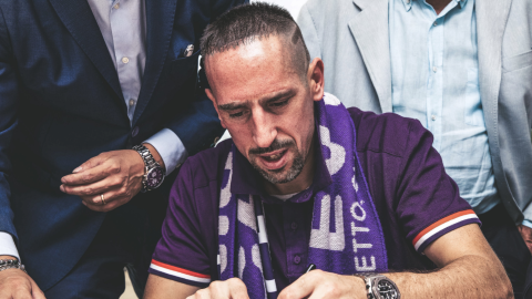 Ribéry firma su nuevo contrato.